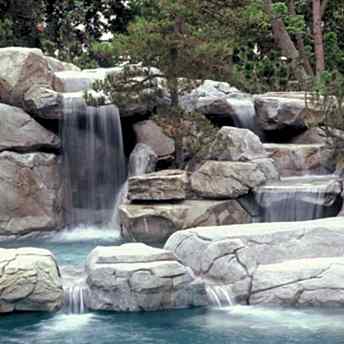 Yapay Kaya Şelale ve Göletler